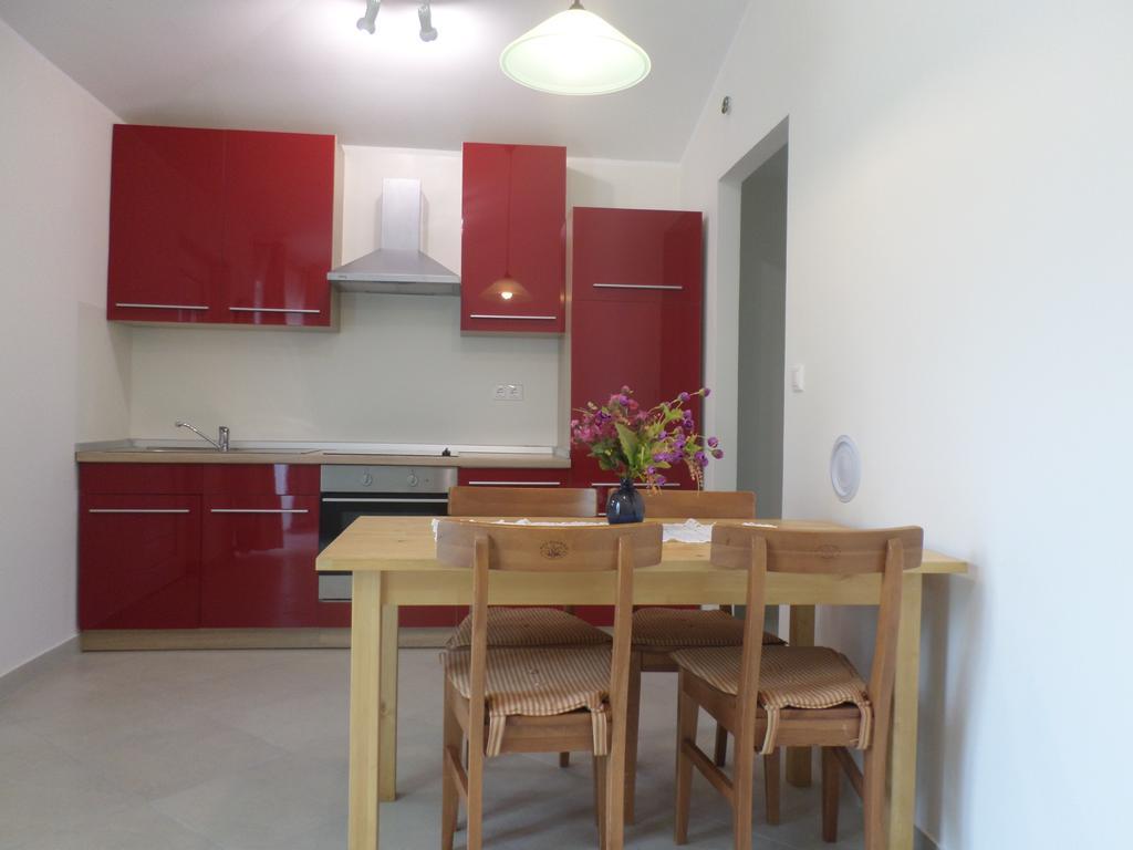 Apartment Jana Štinjan Exteriör bild